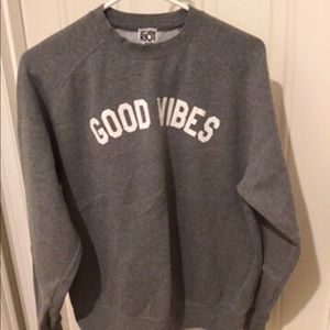 light grey ‘good vibes’ crew neck